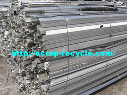 アルミサッシ ビスなし